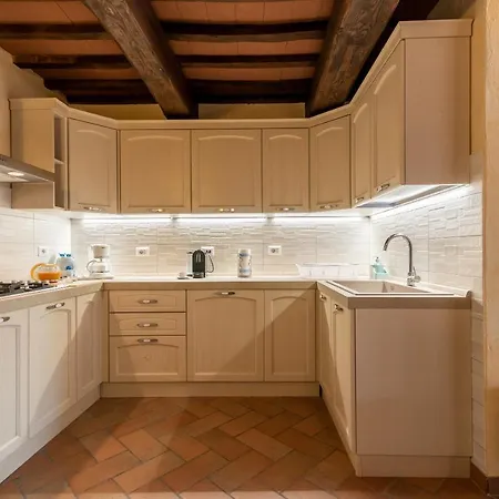 La Stella Farma Corgna